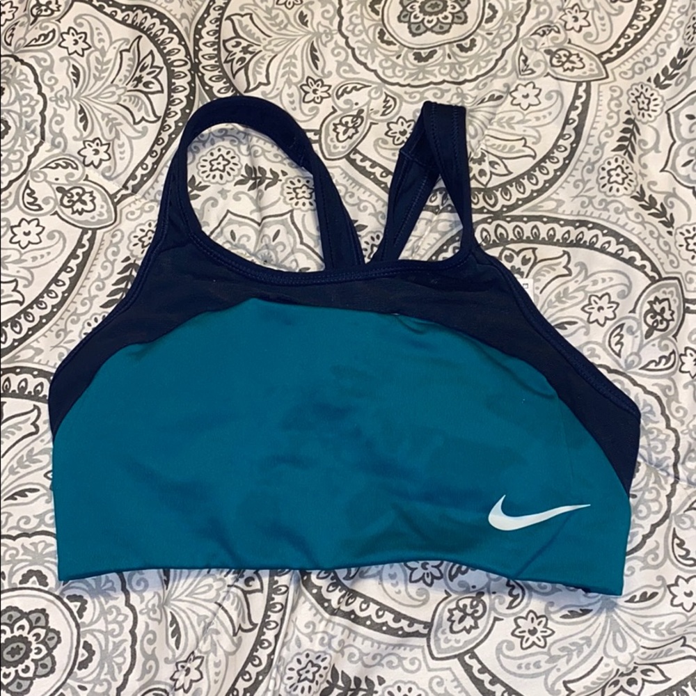 Nike sports bra